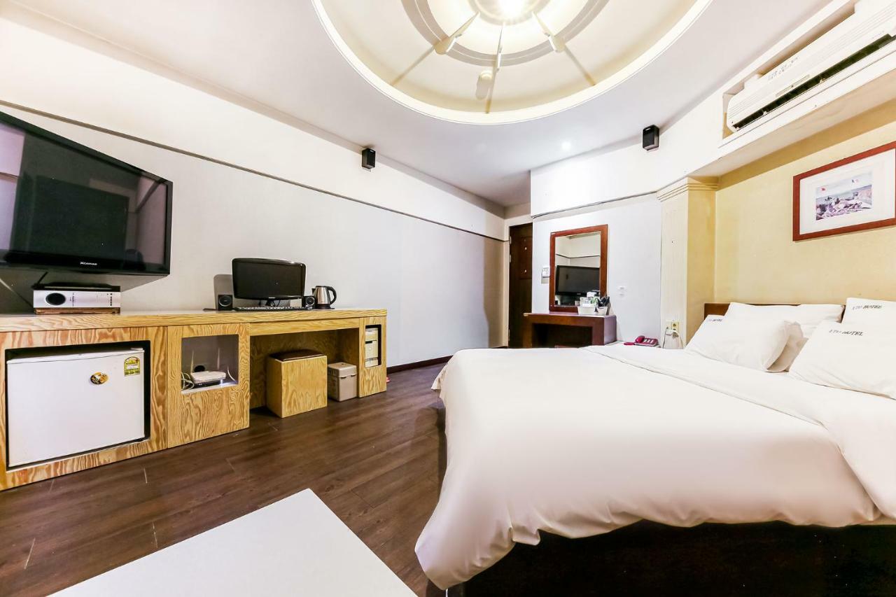 دايجون Hotel Rooky المظهر الخارجي الصورة