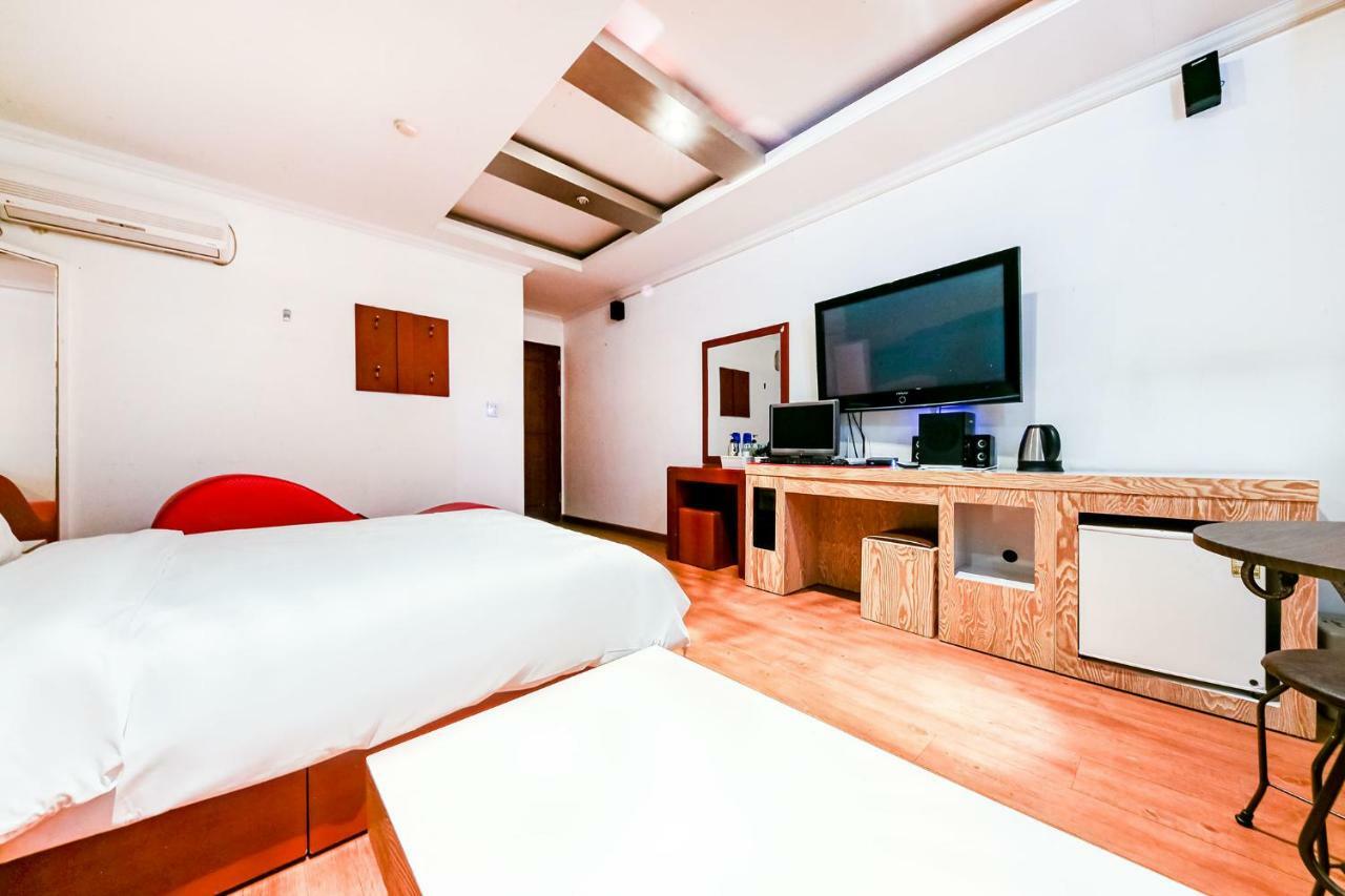 دايجون Hotel Rooky المظهر الخارجي الصورة