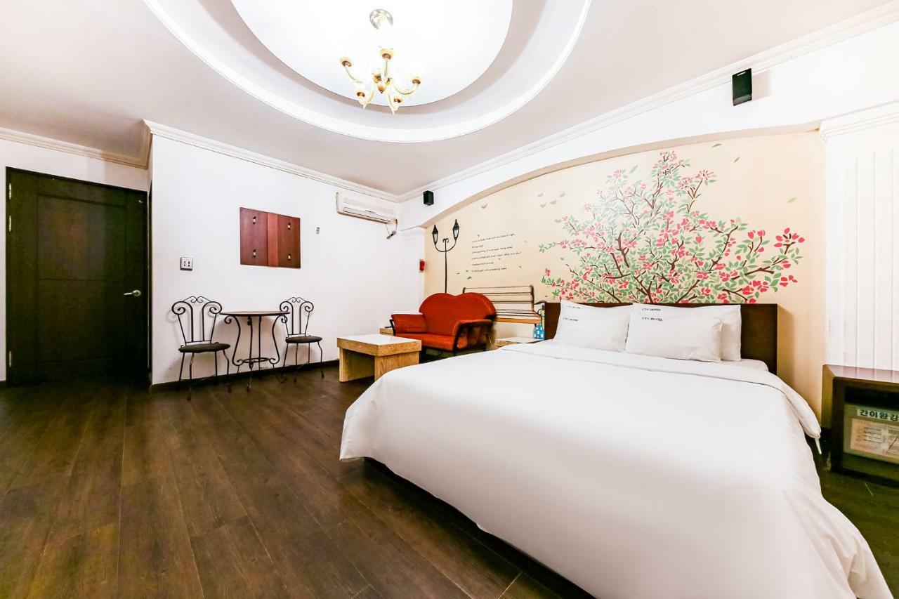 دايجون Hotel Rooky المظهر الخارجي الصورة